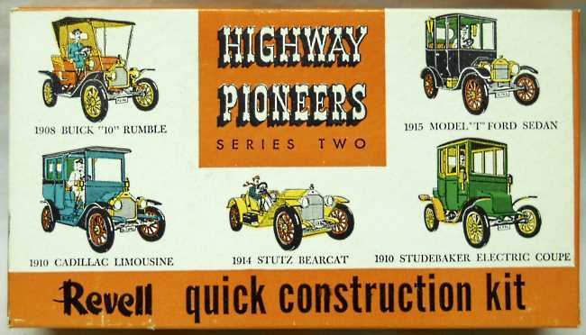 Revell 1/32 1914 Stutz Bearcat Highway Pioneers, H38 plastic model kit